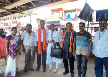 ଥଣ୍ଡା ଦହିପଣା ଓ ଗ୍ଲୁକୋଜପାଣି ବଣ୍ଟନ