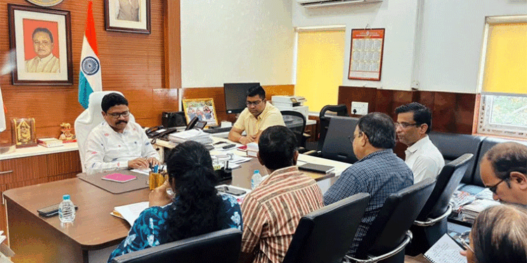 ଦେଶରେ କୌଣସି ଇବୋଲା ସନ୍ଦିଗ୍ଧ କେସ ଚିହ୍ନଟ ହୋଇନାହିଁ: ମୁକେଶ