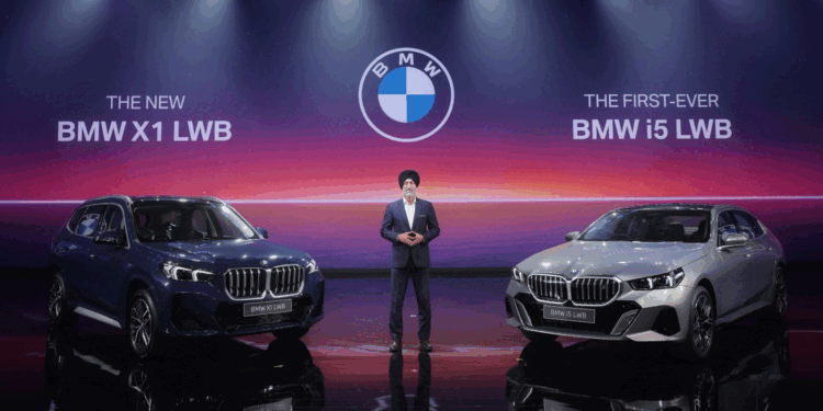 ଭାରତରେ ଶୁଭାରମ୍ଭ ହୋଇଛି ନୂତନ BMW X1 ଲଙ୍ଗ ହୁଇଲବେସ୍